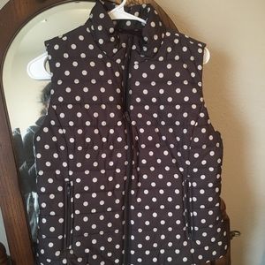 Small Loft puffy vest with zip up pockets